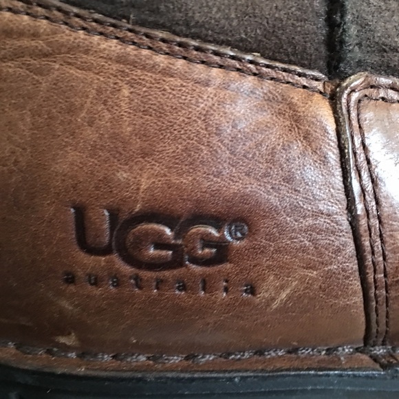 UGG AUSTRALIAN BOOTS - Picture 4 of 4